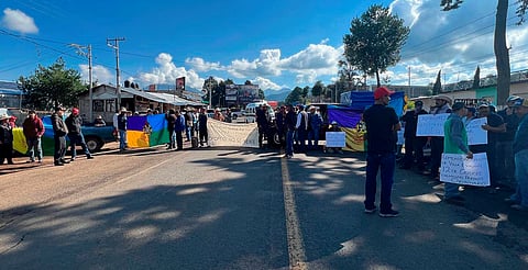 CSIM comienza liberación de carreteras de Michoacán tras horas de bloqueos