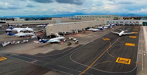 Aeropuertos con saturación ya tienen nuevas bases para asignar despegues y aterrizajes