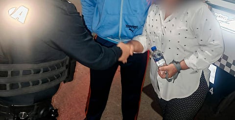 Rescatan a mujer privada de su libertad en carretera rumbo al aeropuerto de Morelia