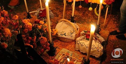 Noche de Muertos, tradición ancestral que enseña el camino a quienes se adelantaron