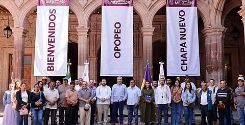 Ofrece Bedolla respaldo a nuevos autogobiernos; impulsa reconocimiento federal como cuarto nivel de gobierno