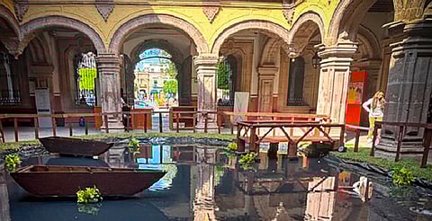 El Poder Judicial recrea oficios y tradiciones en su Altar de Día de Muertos 2025