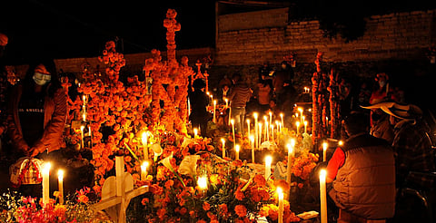 Guía esencial para disfrutar la Noche de Muertos en Pátzcuaro y Tzintzuntzan: Secum