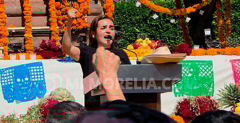 "Él hubiera sido el mejor presidente de México": viuda de Carlos Manzo en homenaje póstumo