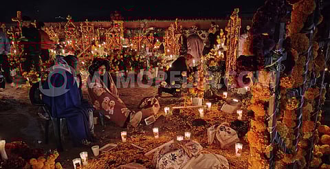 NOCHE DE MUERTOS: Las almas tienen permiso para visitar el mundo de los vivos