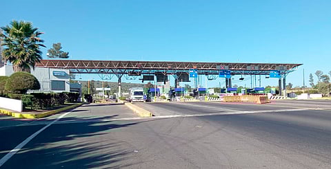 Gobierno asegura paso libre en principales autopistas del estado