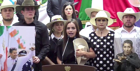 "El movimiento del sombrero no parará", Grecia Quiroz jura continuar legado de Carlos Manzo