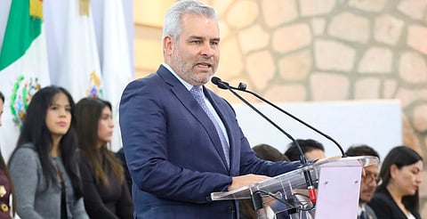 Bedolla afirma que hay libertad de expresión en cuanto a señalamientos