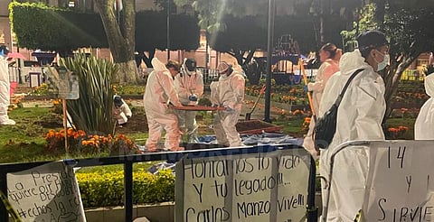 Regresa la FGE al lugar del asesinato de Carlos Manzo para nuevas diligencias