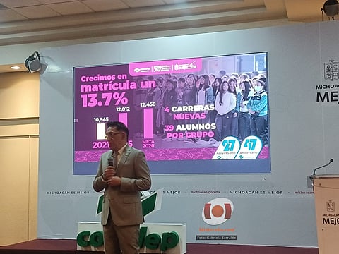Crece matrícula en Conalep; director en Michoacán presenta informe