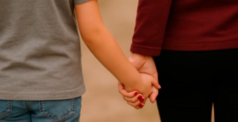 Madre recupera a su hija tras rapto por parte del padre en Morelia: FGE