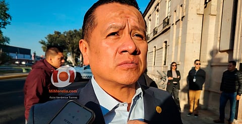 Descarta FGE fuga de escoltas de Carlos Manzo; seguirán en servicio