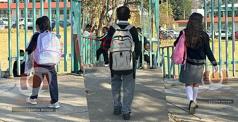 Impulsan igualdad escolar mediante uniformes neutros