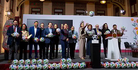 México se pinta de futbol: Sheinbaum lanza plan cultural y deportivo previo al Mundial 2026
