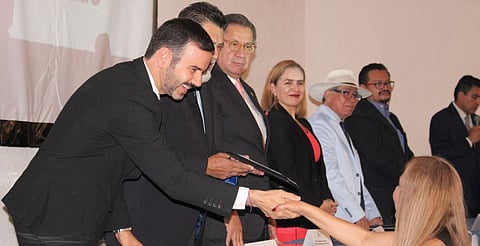 Yankel Benítez reconoce papel de profesionistas como pilares del desarrollo de Morelia y Michoacán