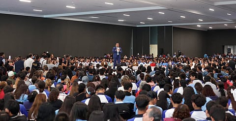 Llama Torres Piña al cuidado de redes sociales en adolescentes ante delitos cibernéticos