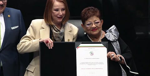 ¿Quién es Ernestina Godoy, nueva titular de la FGR?