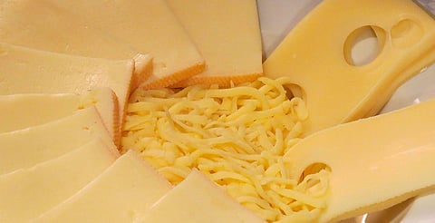 Algunos incumplen normas y usan grasa vegetal o almidón