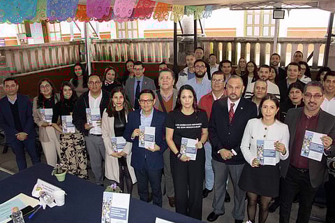 Presenta TEEMICH el libro: “Compilación de Tratados e Instrumentos Internacionales Básicos en Derechos Humanos”