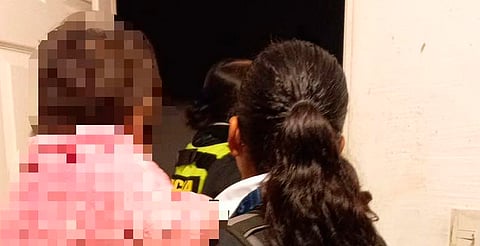 Policía de Morelia rescata a niña que estaba sola en su casa en Villas del Pedregal