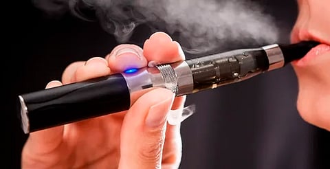 ¿Usas vapeadores? Senado aprueba su prohibición en México