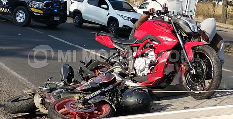 Confirman identidades de motociclistas fallecidos en Morelos Norte: tenían 18 y 20 años