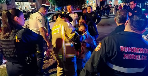 Estallido de pirotecnia en peregrinación deja tres lesionados en Morelia; hay un detenido