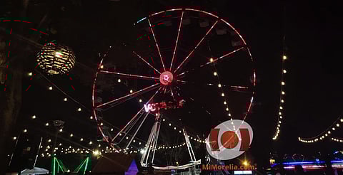 Con la presencia de Donovan Carrillo y Azalea Suazo, el gobernador inaugura Villa Navideña