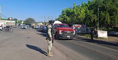 Liberan carretera Apatzingán–Tepalcatepec tras bloqueo