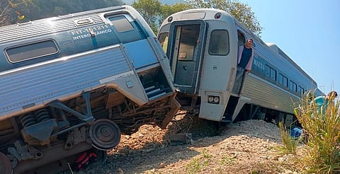 FGR inicia investigación tras accidente ferroviario en Oaxaca; hay 20 lesionados