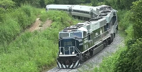 Descarrila Tren Interoceánico en Oaxaca; viajaban 241 personas