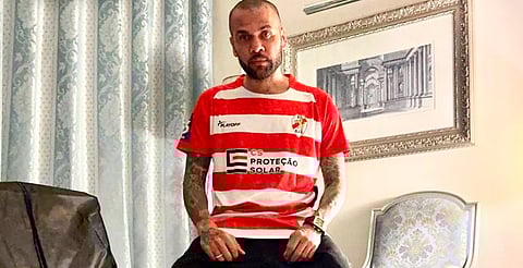 Dani Alves vuelve al futbol como copropietario de un club en Portugal