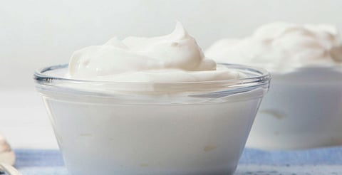 Profeco advierte: algunos “yogures” no cumplen lo que prometen