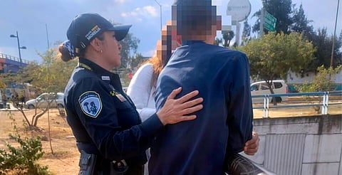 Oficiales logran auxiliar a persona en crisis emocional en salida a Quiroga