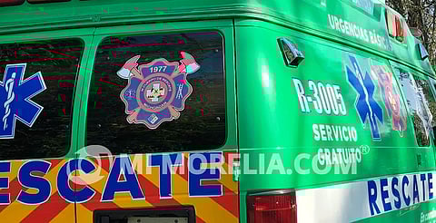 Mueren dos hombres en distintos hechos en el centro de Morelia; uno, en los Baños Villalongín