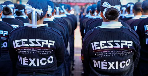 Capacitan a 4,300 policías en Michoacán en 2025