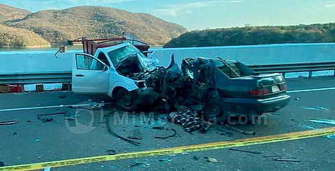 Choque deja un muerto y tres lesionados en la Siglo XXI