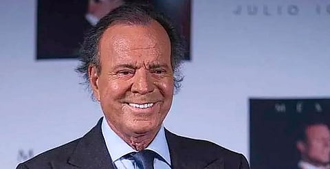 Graves acusaciones sacuden la imagen de Julio Iglesias