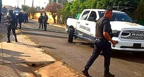 Le marcan el alto y responde a balazos: ataque en Puruándiro deja un policía herido