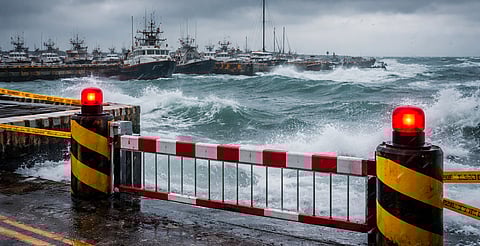 Cierran puertos del Golfo y Caribe por Frente Frío 28; alertan a embarcaciones menores