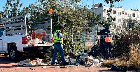 Infraccionan a siete personas por tirar basura en Villas del Pedregal