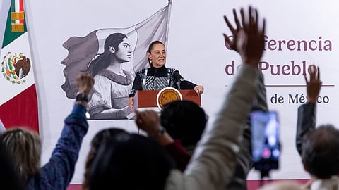 Claudia Sheinbaum anuncia compra de 816 equipos médicos de alta tecnología para el sector salud