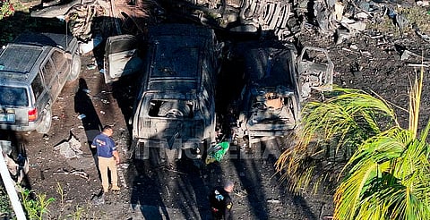 Sin identificar ni reclamar tripulantes del vehículo que explotó en Coahuayana: FGE