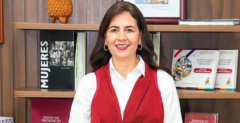 Federación prioriza apoyo universal a primaria con la Beca Rita Cetina: Gabriela Molina