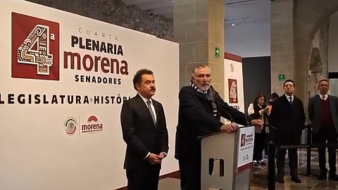 ‘Lo más importante es fortalecer el movimiento’: Adán Augusto renuncia como coordinador de Morena en el Senado