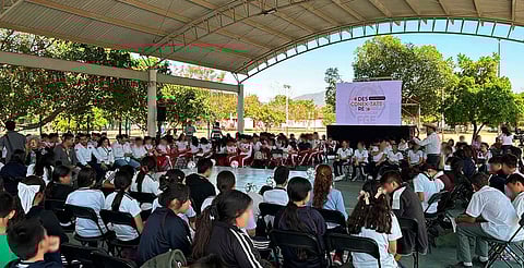 FGE impulsa foros para prevenir delitos cibernéticos en Huetamo y Tacámbaro