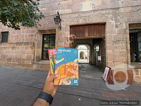 Fondo de Cultura obsequia libros a jóvenes; aquí puedes conseguirlos en Morelia