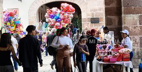 Comerciantes del Centro Histórico estiman incremento de 5% en ventas este 14 de febrero