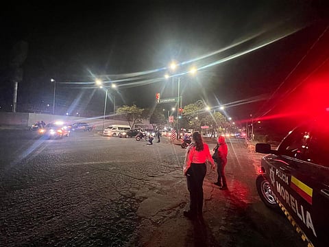 Liberan circulación en avenida Madero tras bloqueo por conflicto con paracaidistas