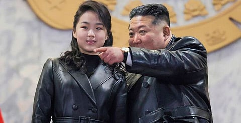 El abrigo idéntico al de Kim Jong-un desata especulación política
